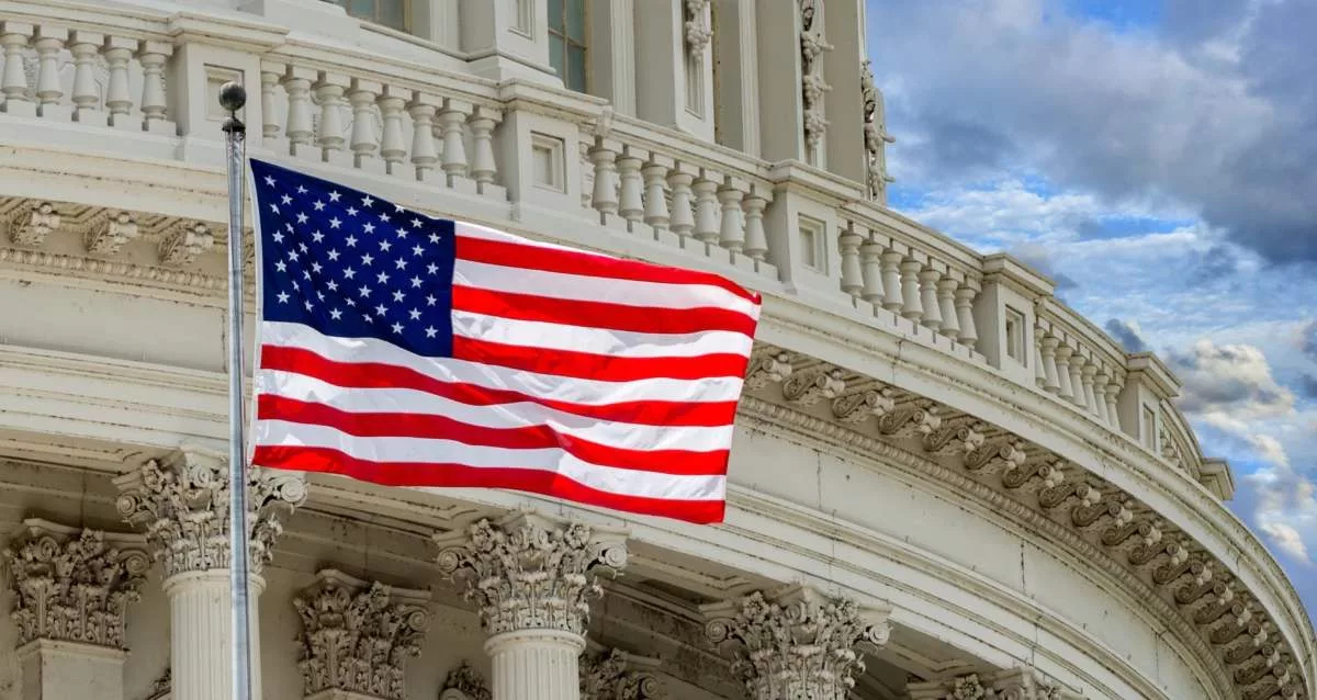 Сенат США запретил политикам торговать на рынках прогнозов