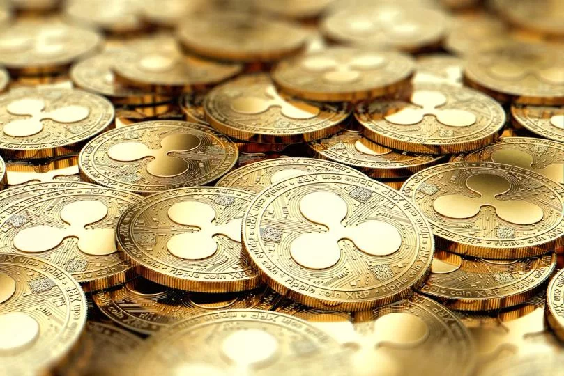 Инвесторы перекладываются из биткоина в XRP: приток в ETF и рекорд кошельков