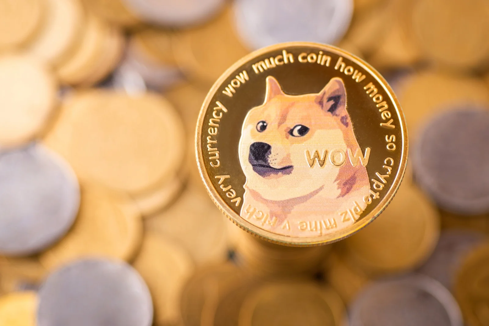 Киты Dogecoin скупили 525 млн DOGE за 96 часов: что это значит для цены