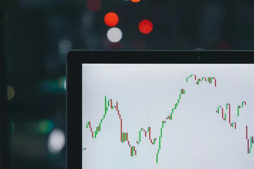 Hyperliquid бросает вызов Nasdaq и Polymarket: что это значит для криптоинвесторов